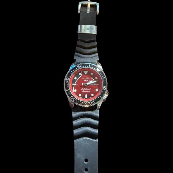 Seiko 5 Sports Automatic Dive Style Watch Red Special Dial Black Rubber Strap